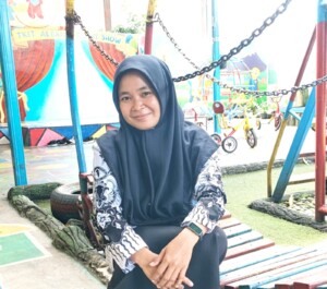 Yusnia, S.Pd